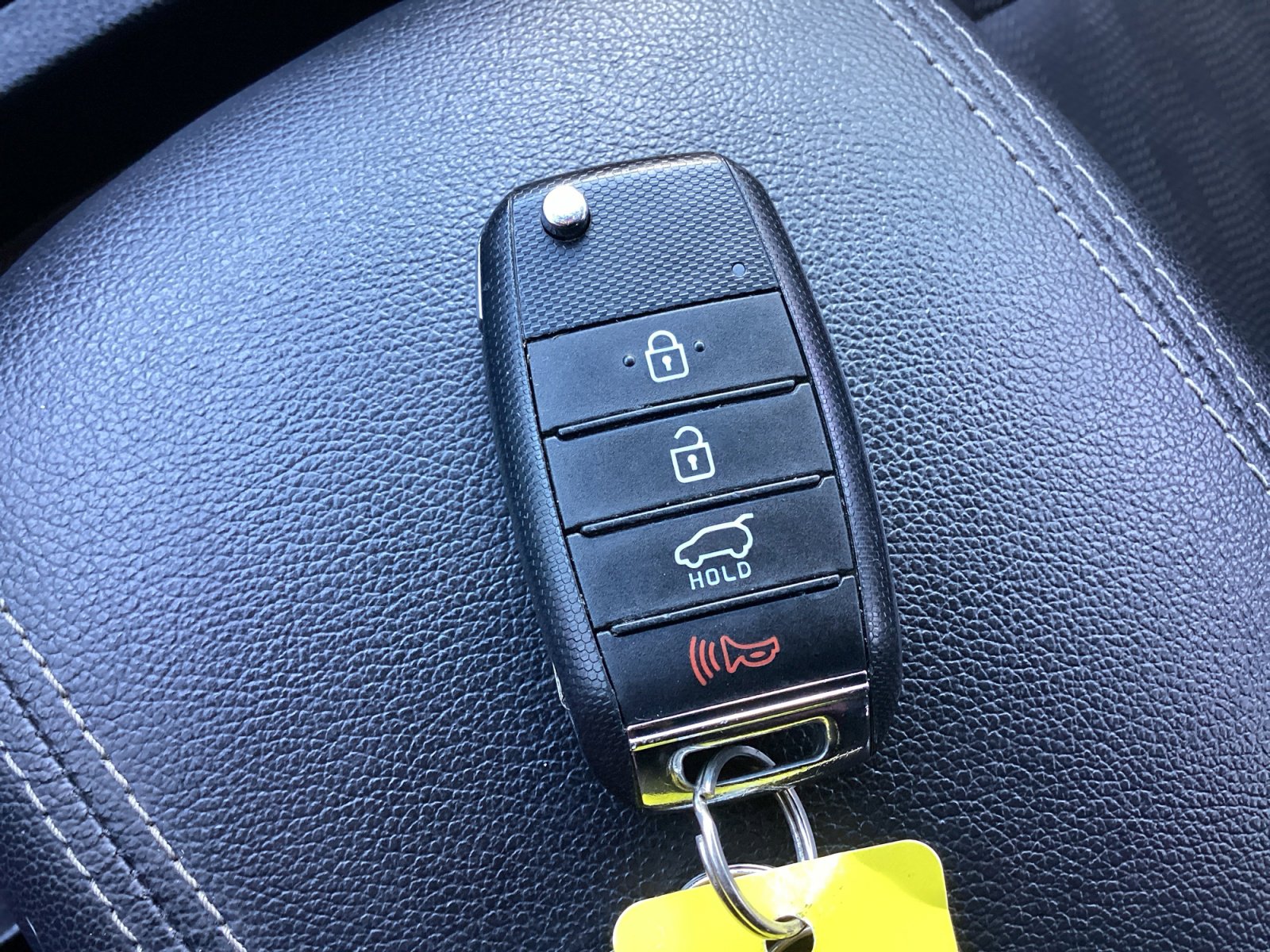 Used 2020 Kia Sportage LX FWD image 32