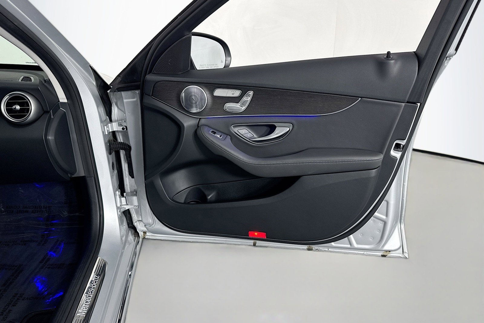 Used 2020 Mercedes-Benz C 300 Sedan image 24