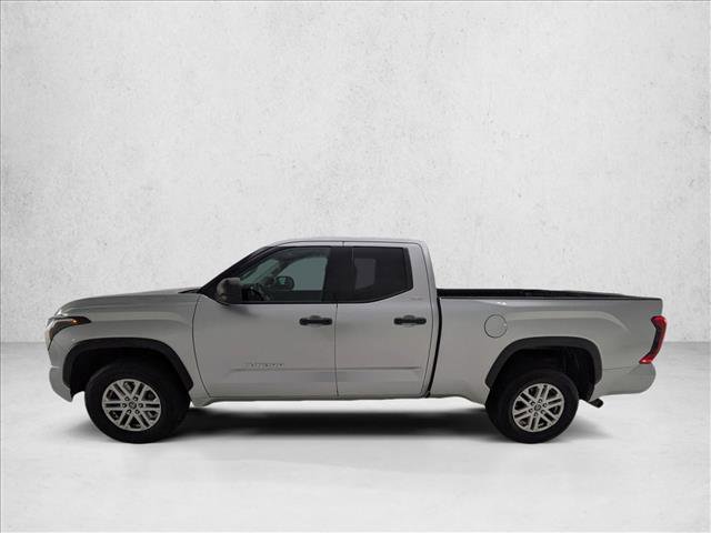 Used 2022 Toyota Tundra SR5 AWD/4WD image 8