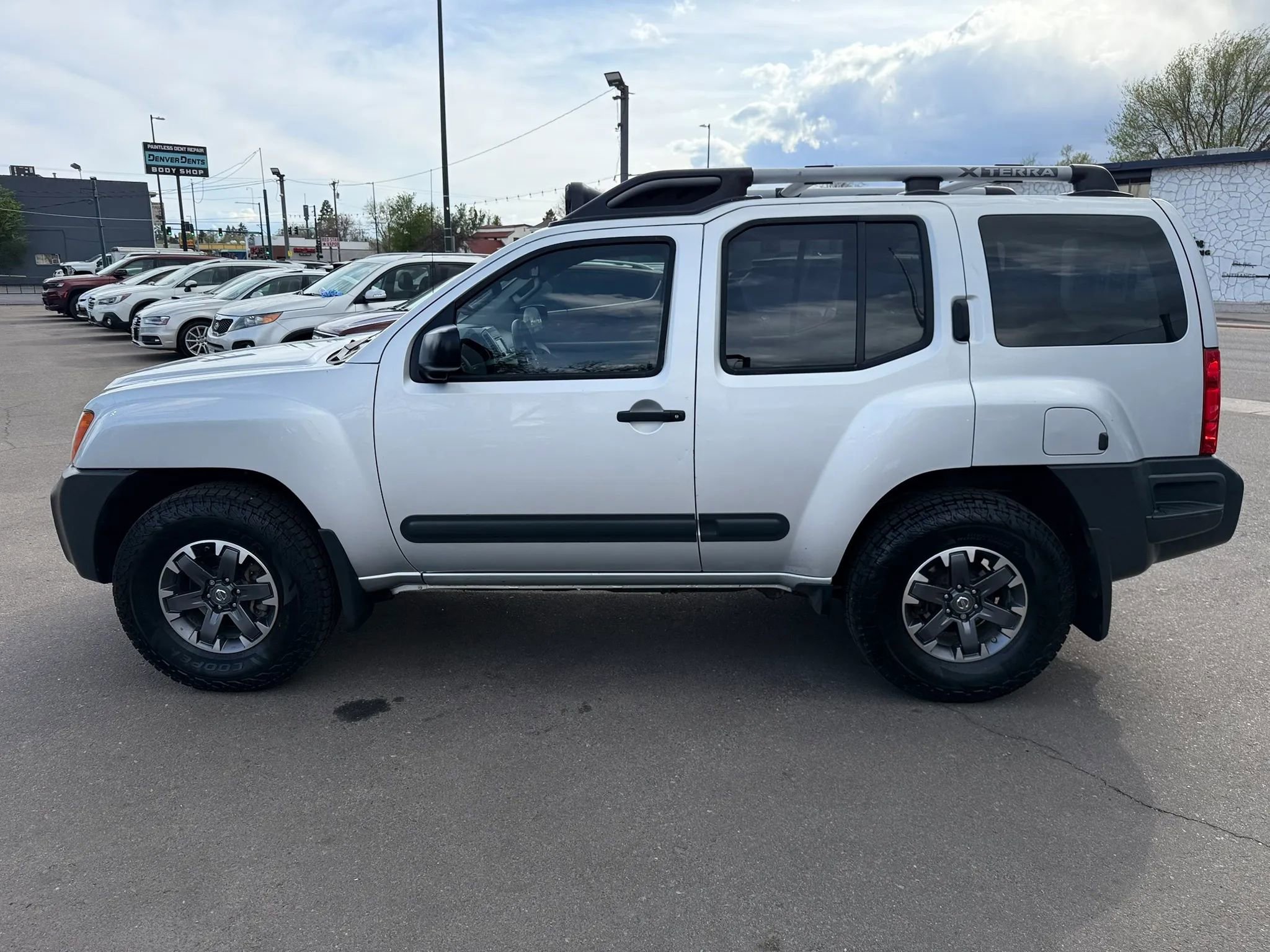 Used 2014 Nissan Xterra PRO-4X w/ Nevada Tow Package AWD/4WD image 6