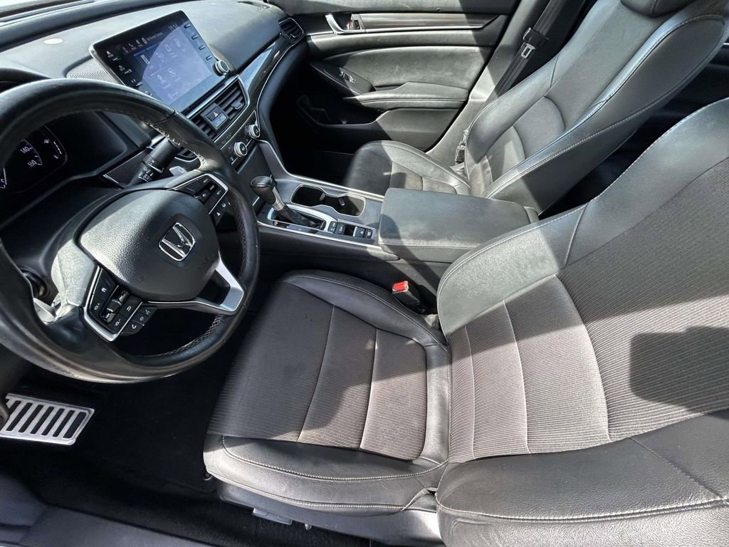 Used 2021 Honda Accord Sport image 10