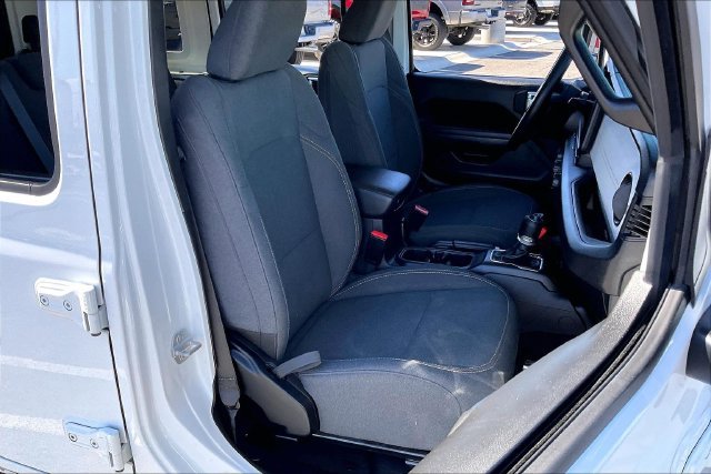 Used 2025 Jeep Wrangler Unlimited Sport AWD/4WD image 6