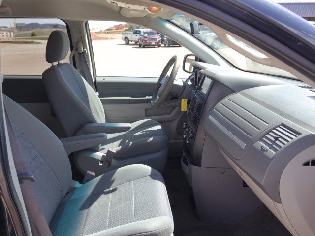 Used 2009 Dodge Grand Caravan SE image 30