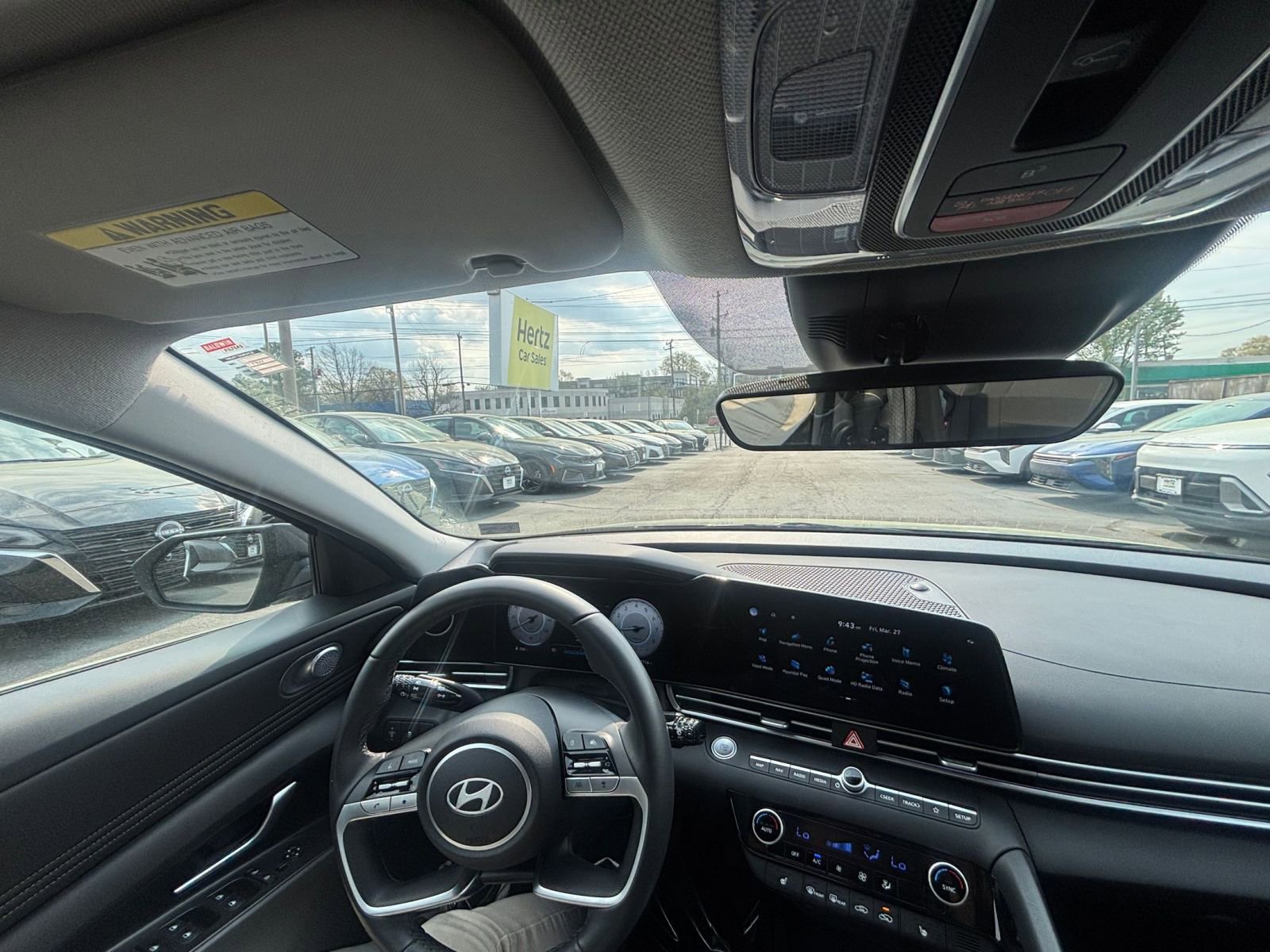 Used 2025 Hyundai Elantra SEL FWD image 37