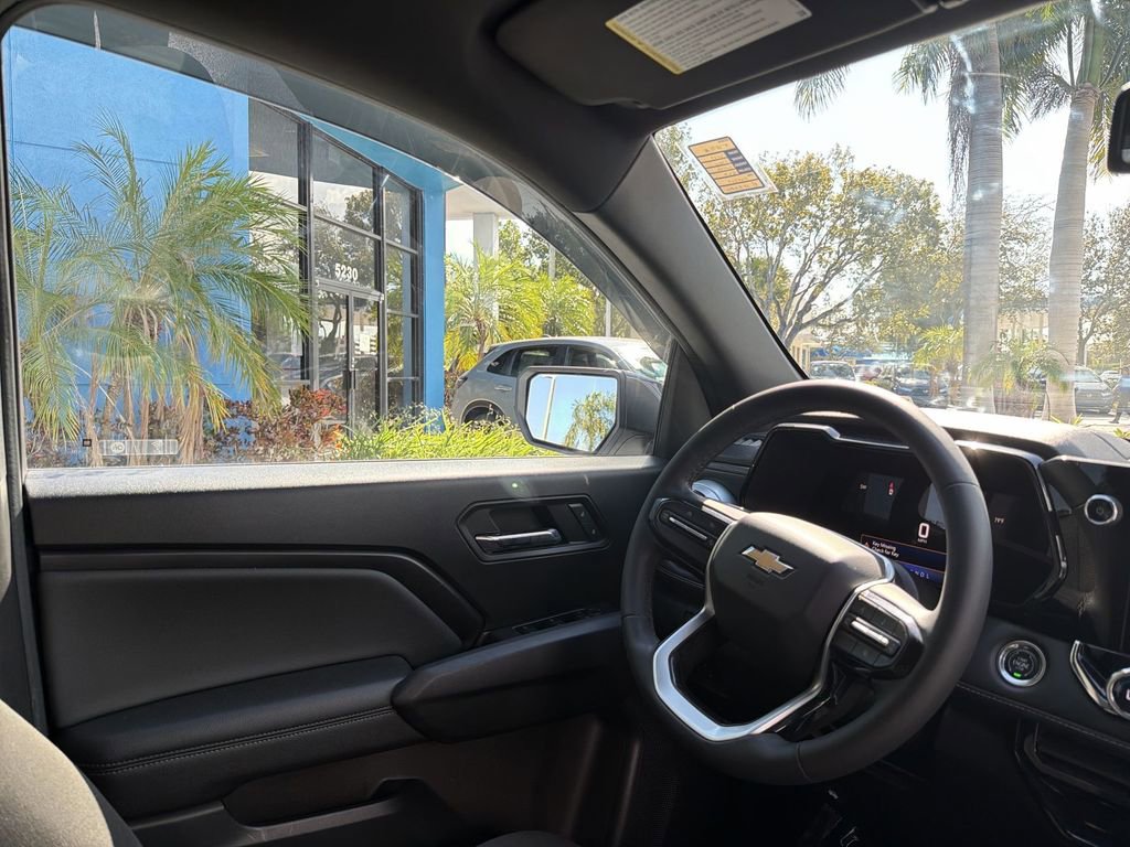 Used 2023 Chevrolet Colorado LT w/ LT Convenience Package II image 17