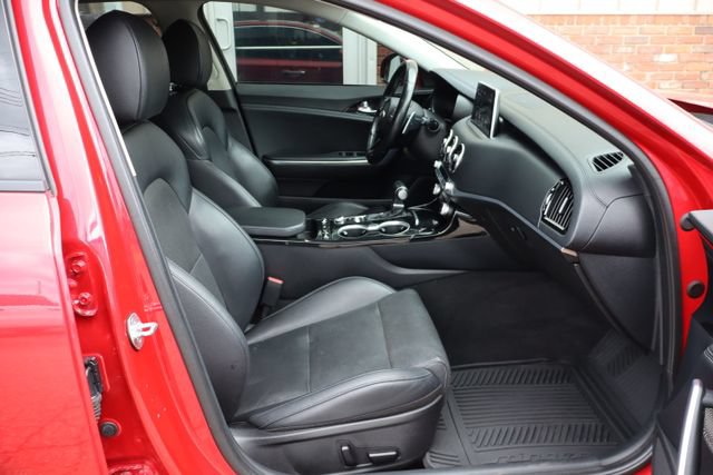 Used 2019 Kia Stinger Premium AWD/4WD image 44