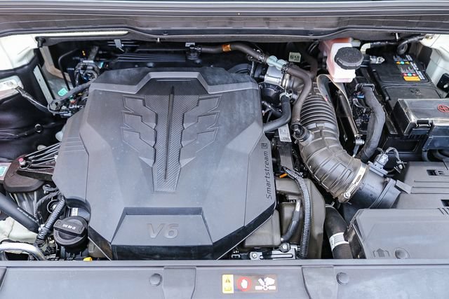 Certified 2024 Kia Carnival SX FWD image 30