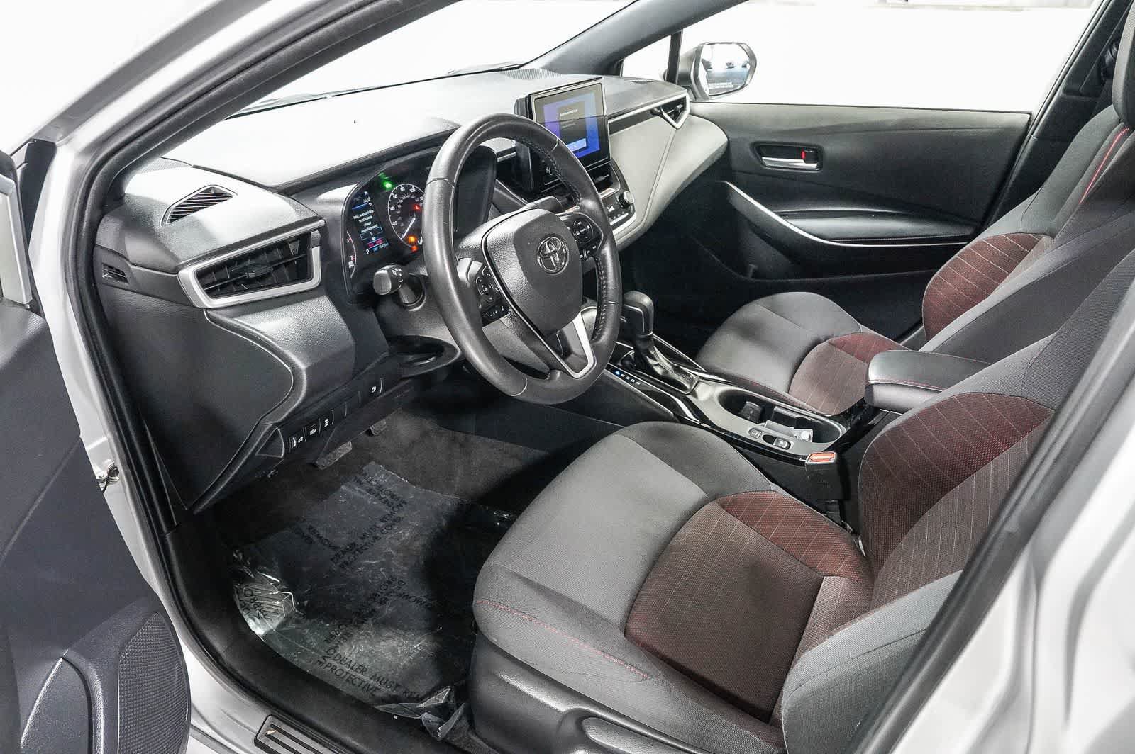 Certified 2023 Toyota Corolla SE w/ Carpet Mat Package (TMS) FWD image 18