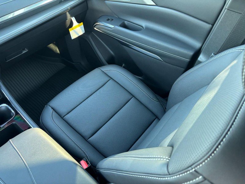 New 2026 Chevrolet Traverse LT w/ Driver Confidence Package image 10