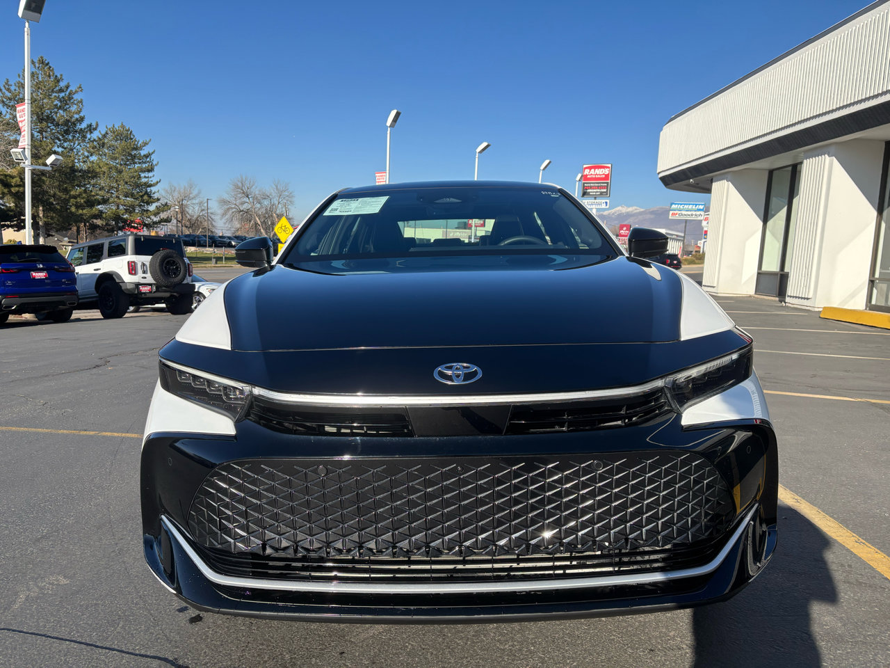 Used 2025 Toyota Crown Platinum image 13