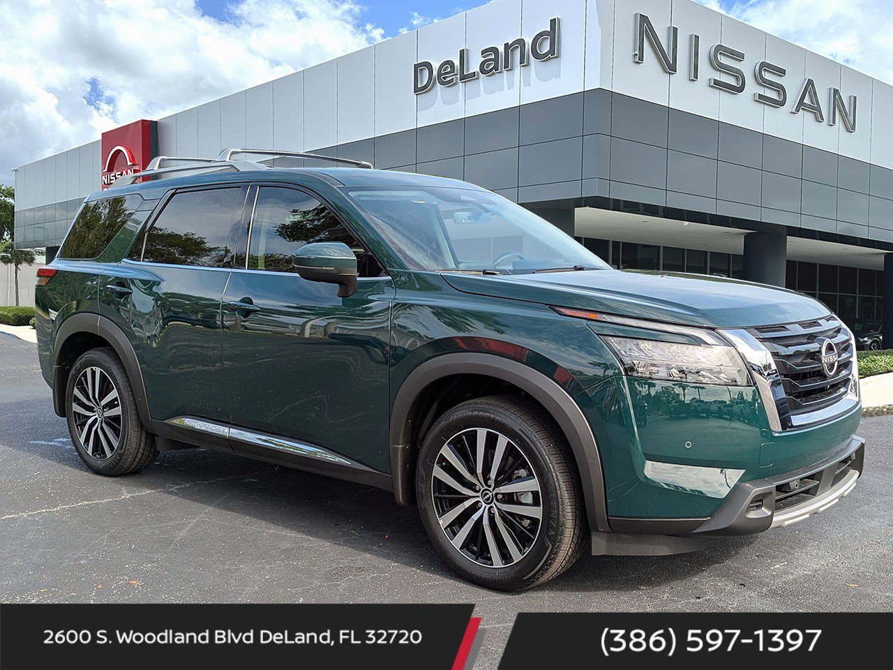 New 2025 Nissan Pathfinder Platinum w/ Cargo Package