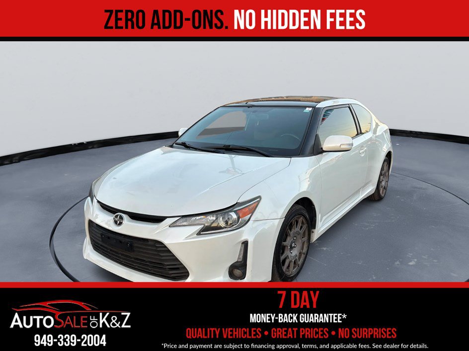 Used 2015 Scion tC FWD image 3
