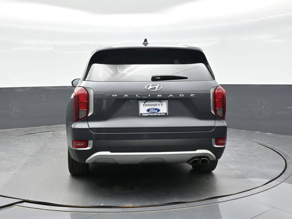 Used 2022 Hyundai Palisade SEL w/ Premium Package FWD image 4
