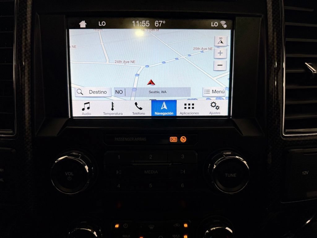 Used 2019 Ford F250 Lariat w/ Lariat Ultimate Package AWD/4WD image 35