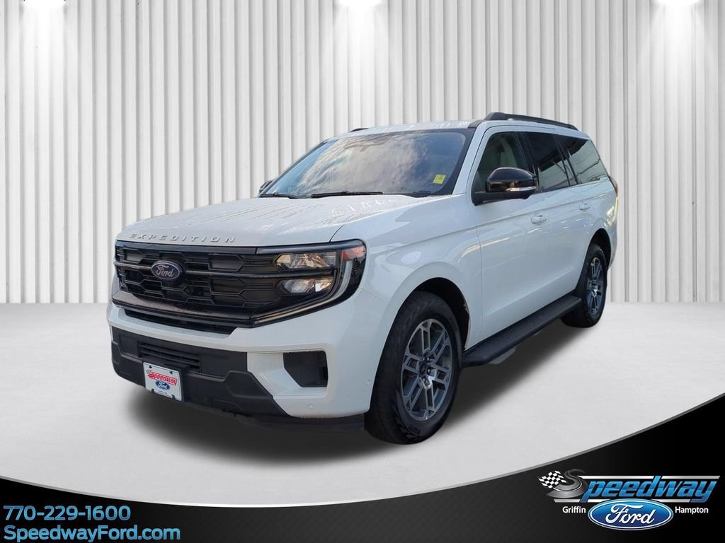 Certified 2025 Ford Expedition Active AWD/4WD image 1