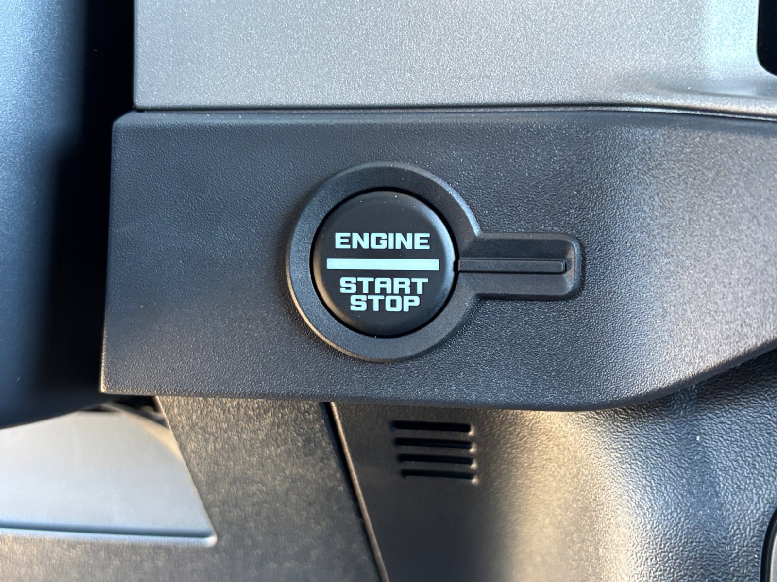 New 2025 Ford Bronco Outer Banks w/ Sasquatch Package image 29