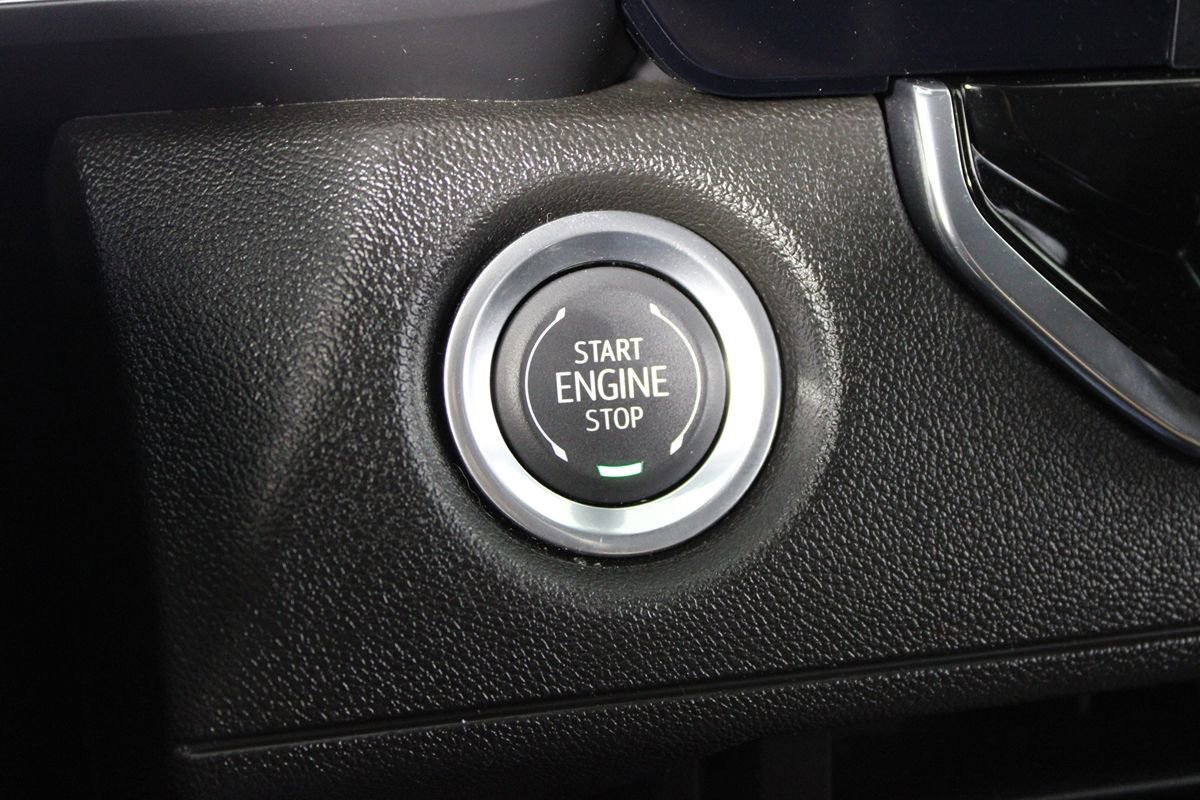 Used 2024 Chevrolet Colorado Trail Boss w/ Technology Package AWD/4WD image 20