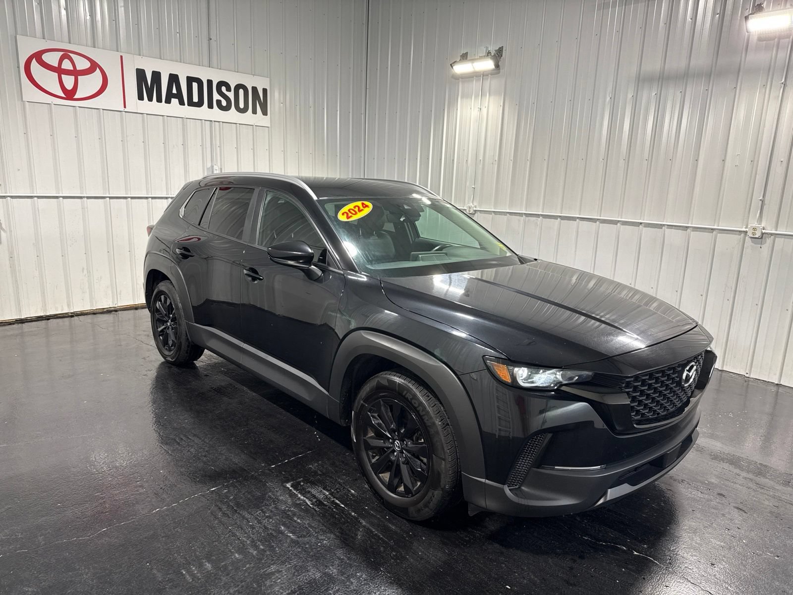 Used 2024 MAZDA CX-50 AWD 2.5 S w/ Preferred Package image 4