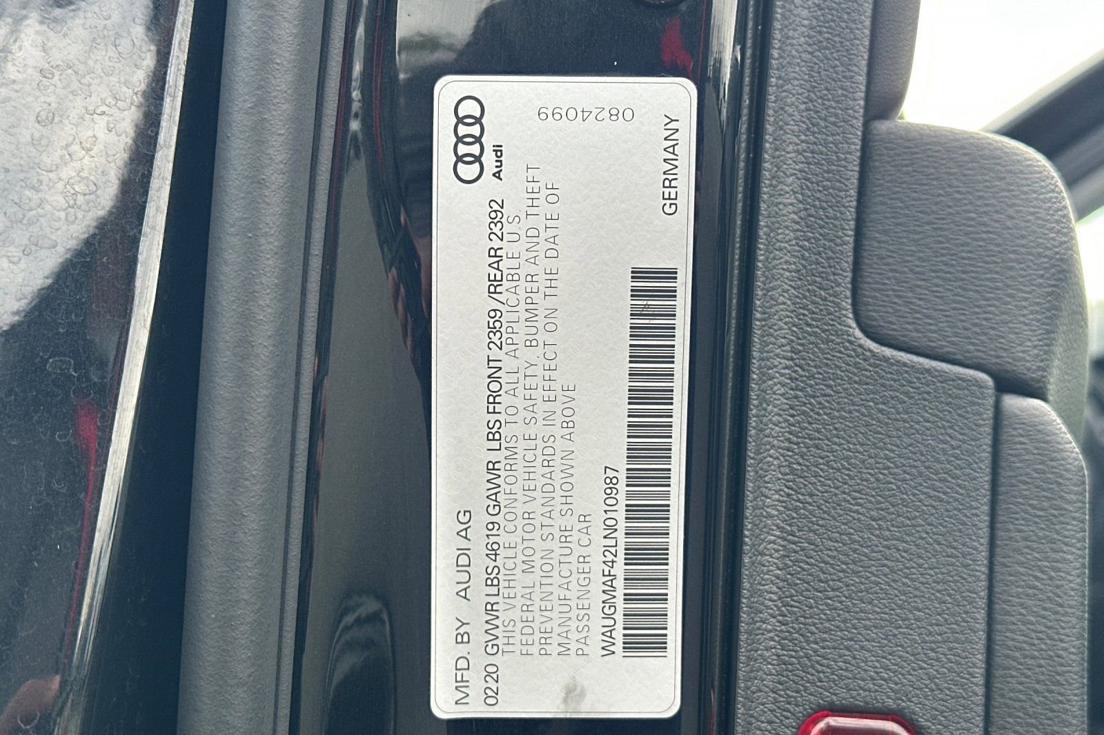 Used 2020 Audi A4 2.0T Premium w/ Convenience Package image 28