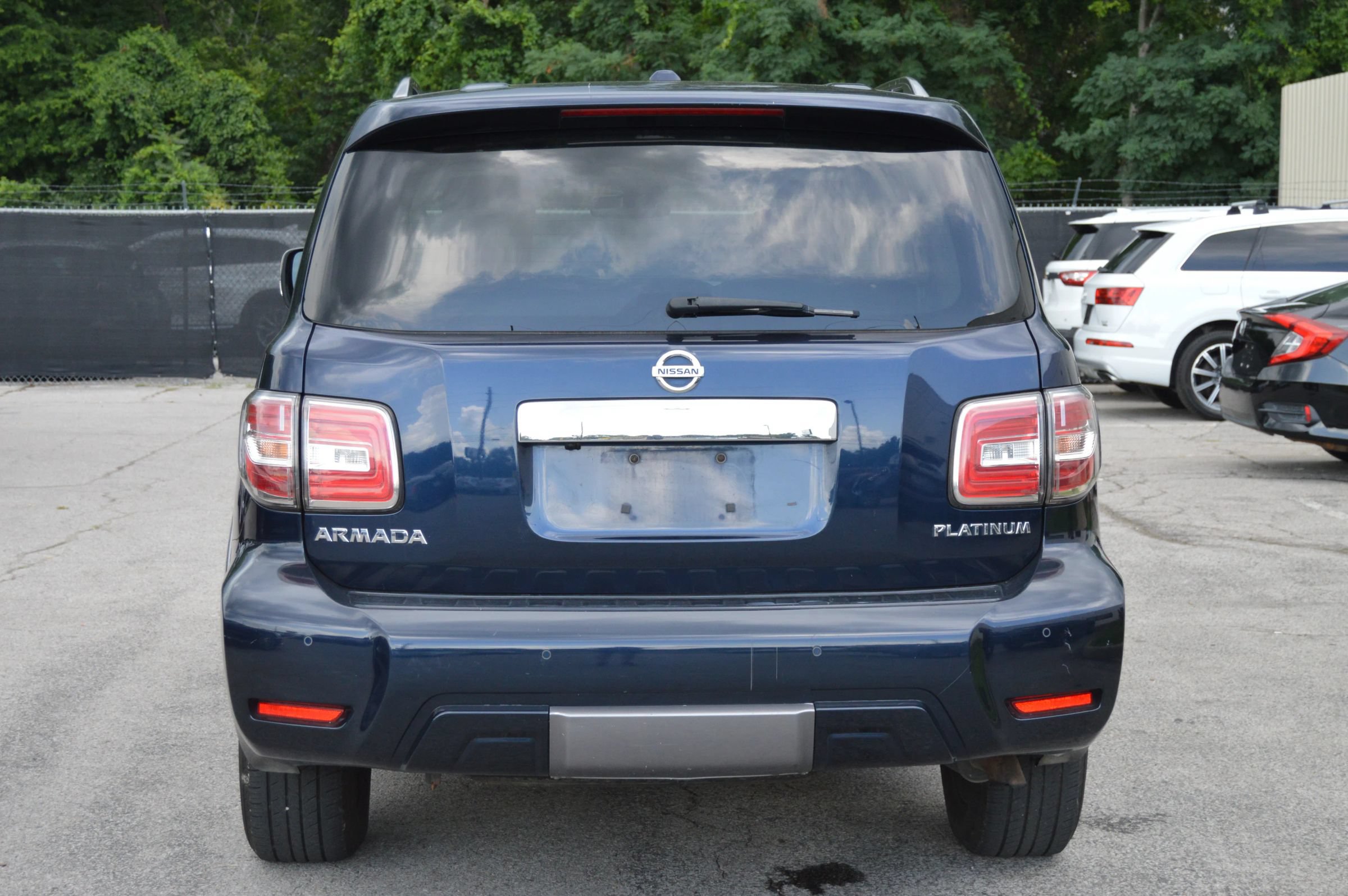 Used 2017 Nissan Armada Platinum w/ Captain Seat Package AWD/4WD image 5