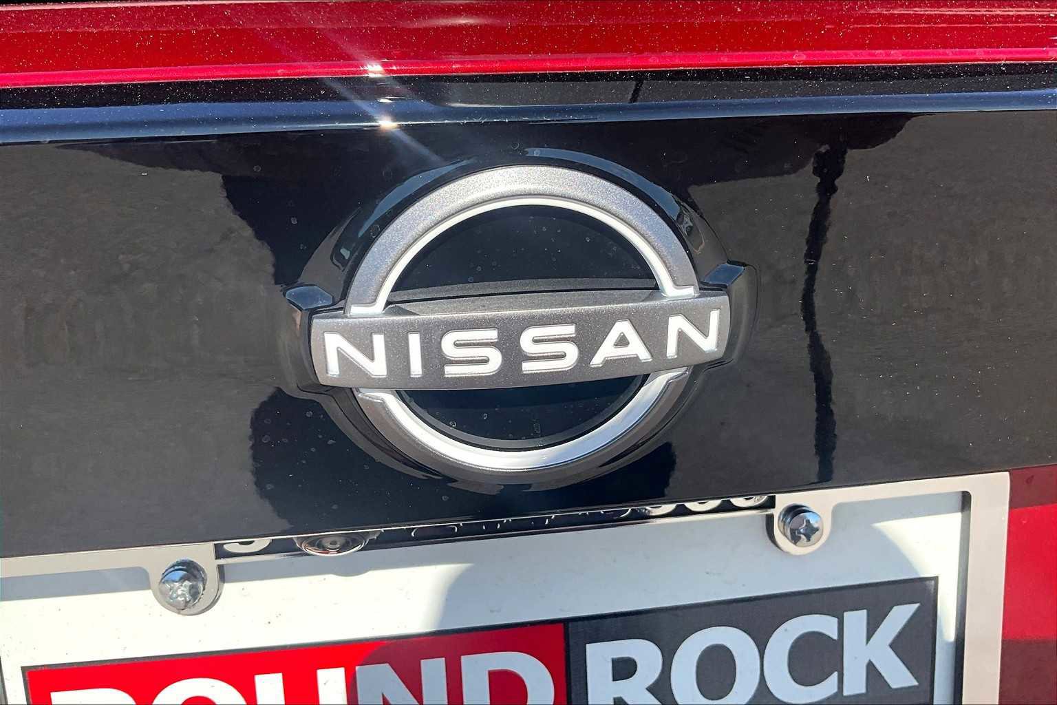 New 2026 Nissan Kicks SV image 8