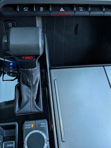 Used 2023 Toyota Sequoia Limited image 15