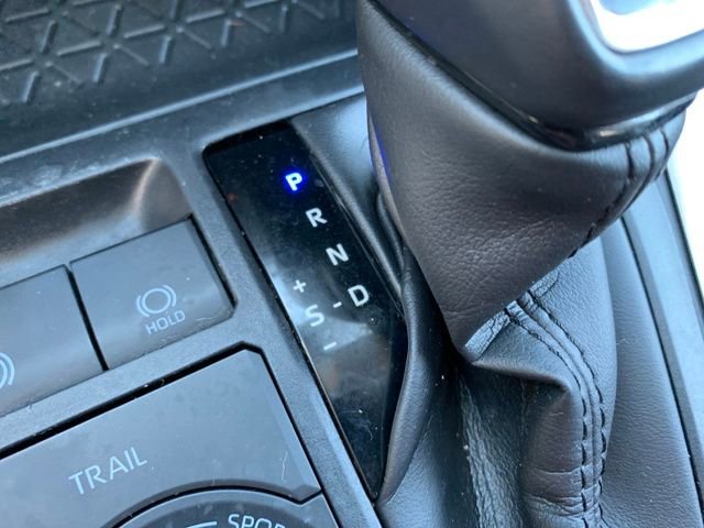 Used 2020 Toyota RAV4 XLE w/ XLE Grade Weather Package image 24