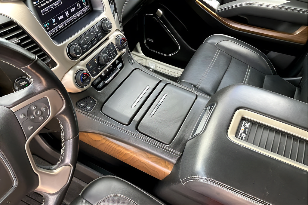 Used 2020 GMC Yukon Denali w/ Denali Ultimate Package RWD image 15