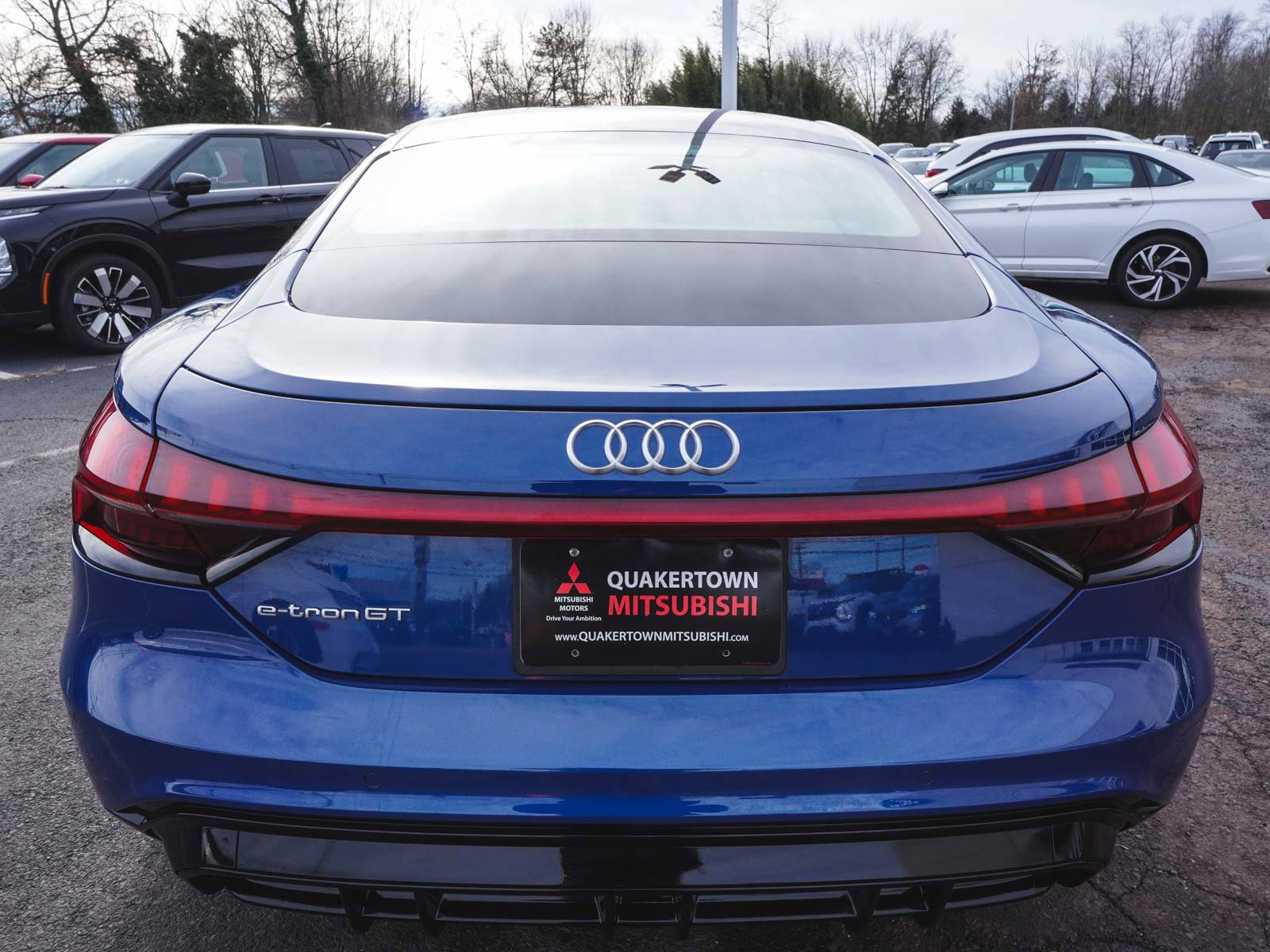 Used 2022 Audi e-tron GT Premium Plus w/ Performance Package image 6