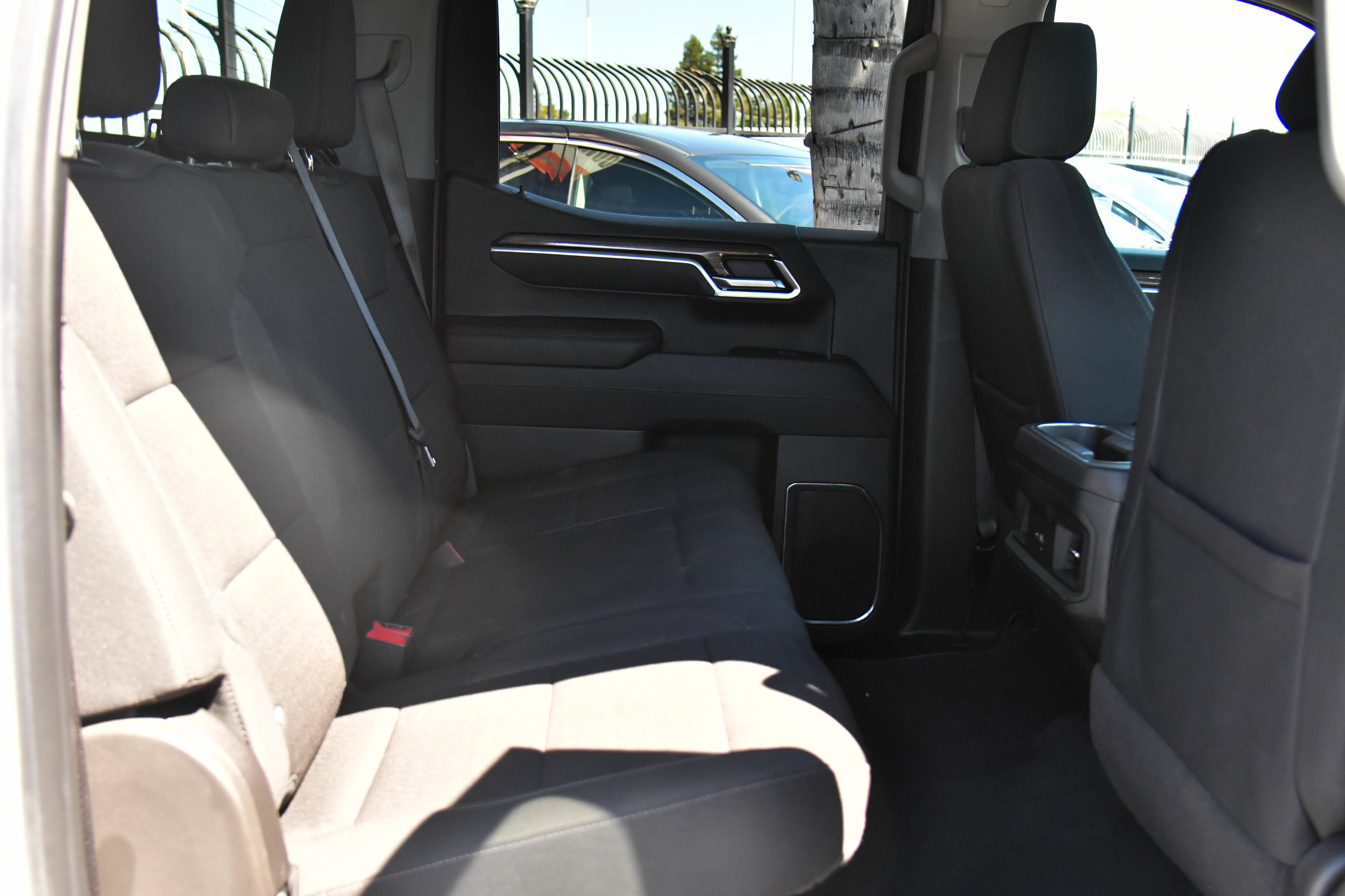 Used 2025 Chevrolet Silverado 1500 LT w/ LPO, Dark Essentials Package AWD/4WD image 44