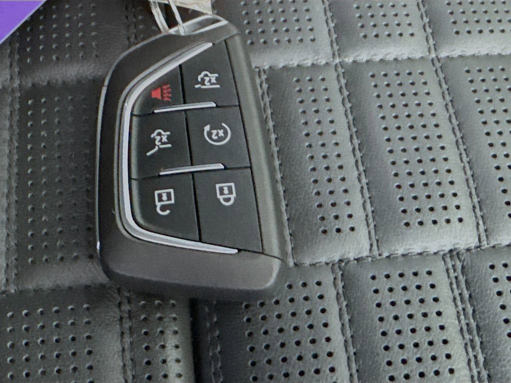 Used 2023 Cadillac Escalade Sport Platinum w/ LPO, ONYX Package image 41