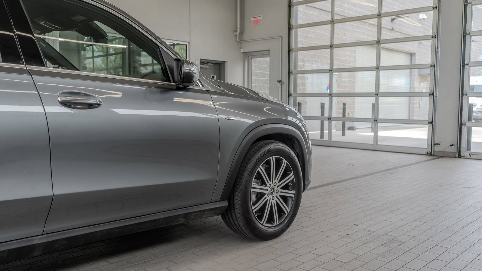 Used 2025 Mercedes-Benz GLE 450e 4MATIC image 30