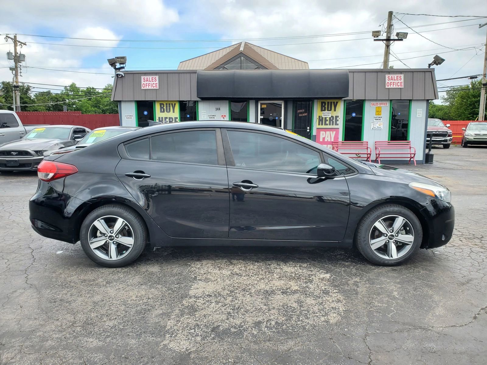 Used 2018 Kia Forte S FWD image 22