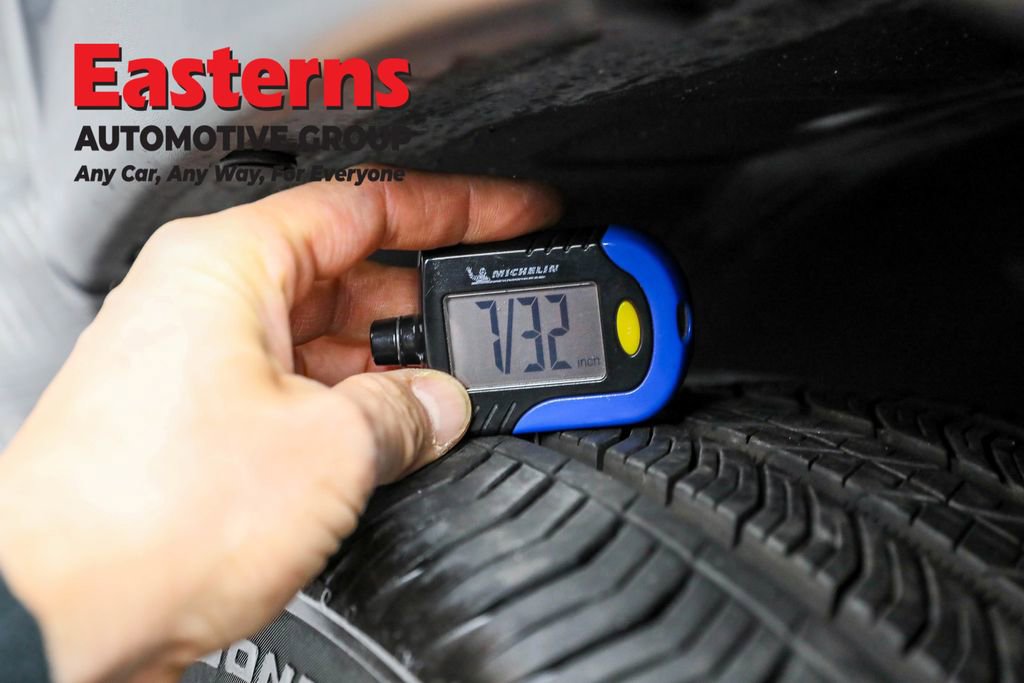 Used 2021 Jeep Compass 80th Special Edition image 28