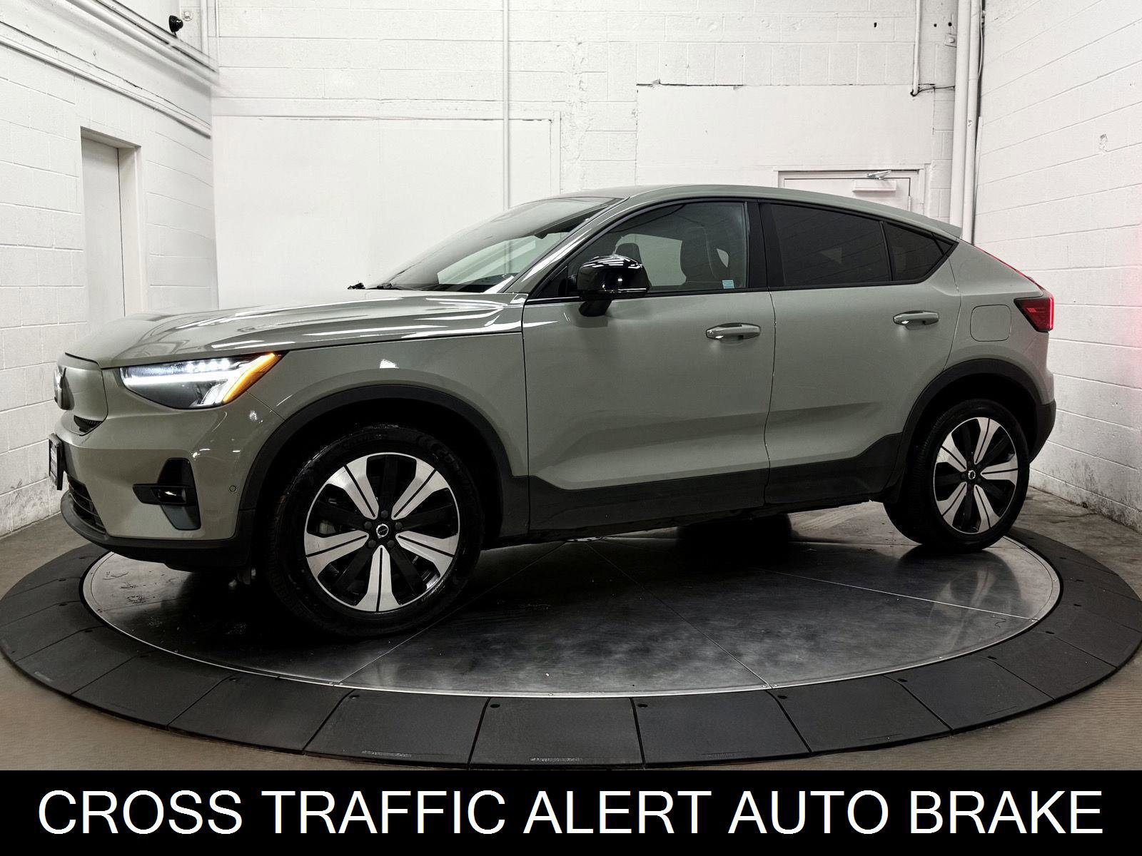 Used 2023 Volvo C40 P8 Recharge Plus w/ Protection Package Premier AWD/4WD image 4