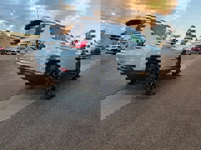 New 2026 Jeep Compass Latitude image 7