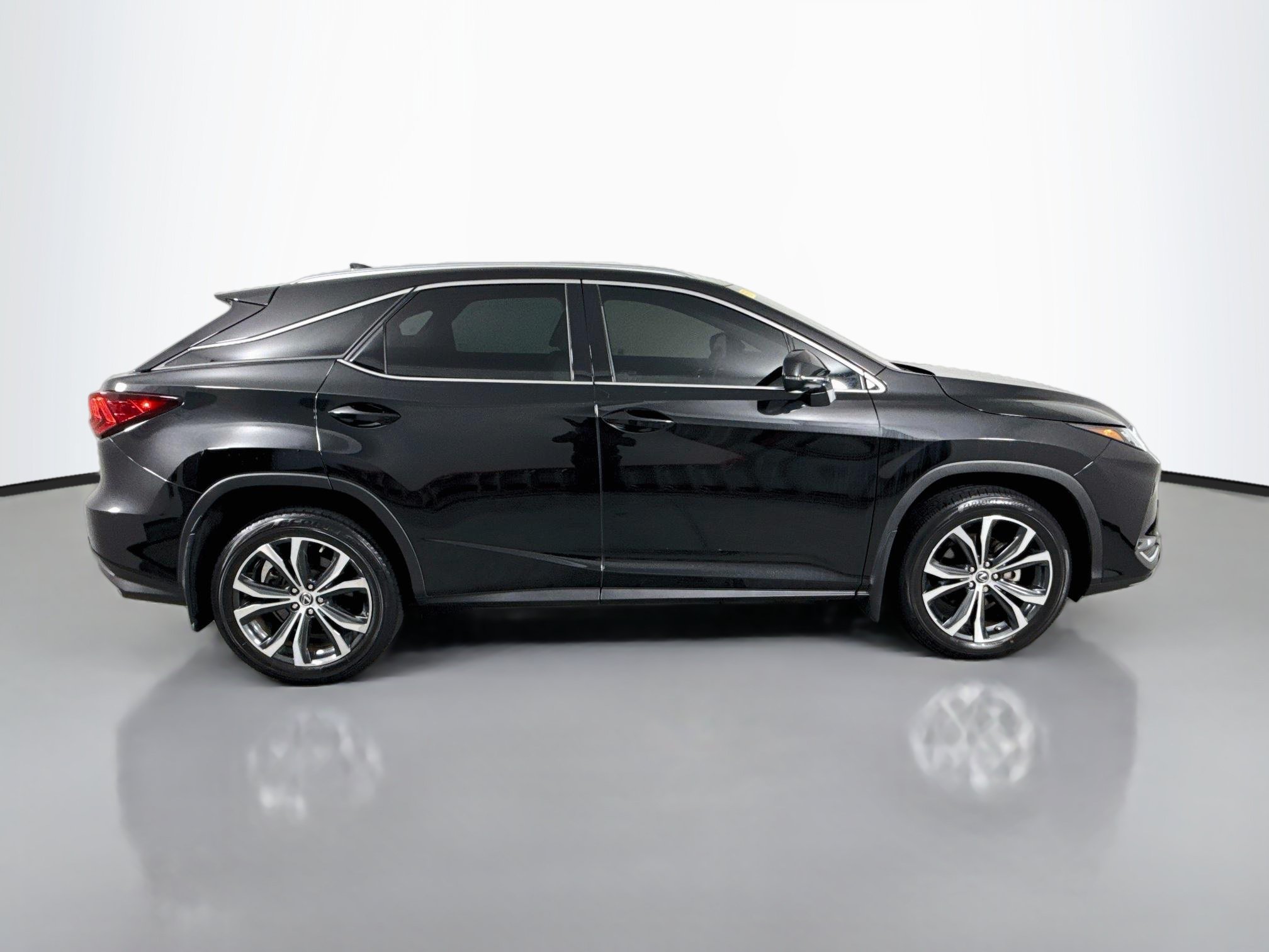 Certified 2022 Lexus RX 350 AWD w/ Accessory Package (P1) image 9