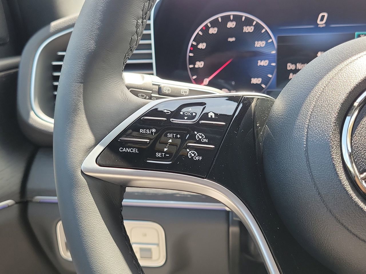 New 2026 Mercedes-Benz GLE 350 4MATIC image 31