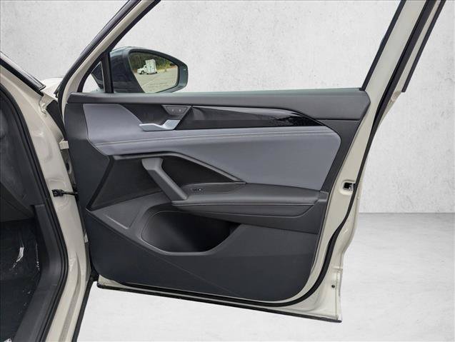 New 2026 Volkswagen Tiguan SE R-Line FWD image 26