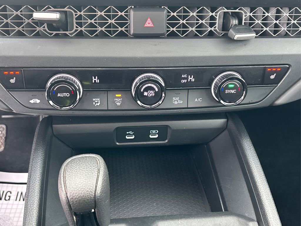 Used 2025 Honda Accord SE image 31