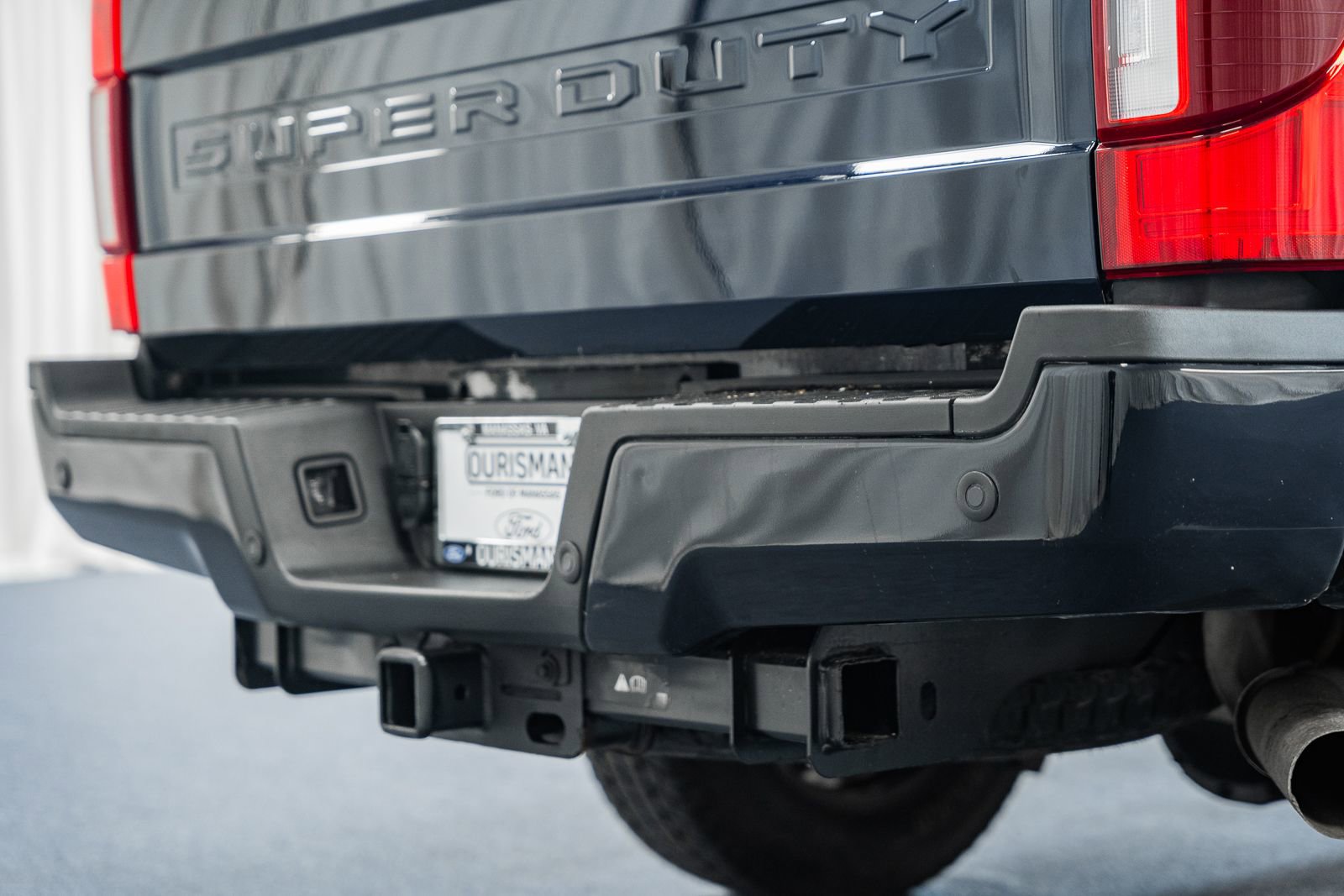 Used 2022 Ford F250 Lariat w/ Black Appearance Pkg image 10