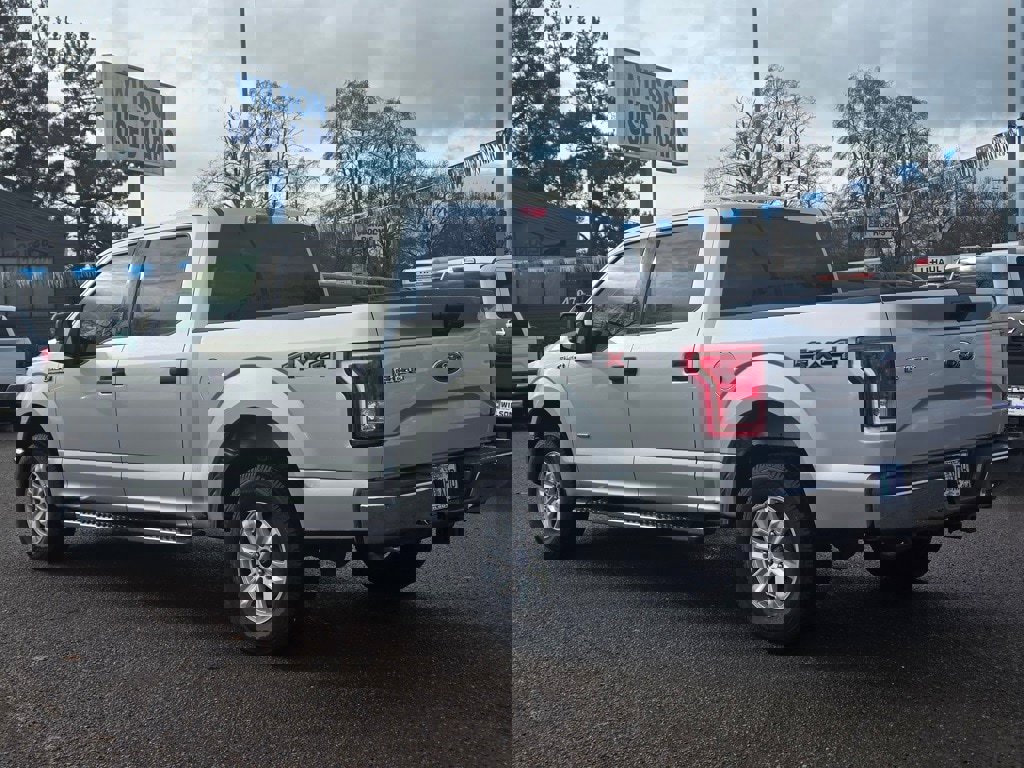 Used 2017 Ford F150 XLT w/ Equipment Group 301A Mid image 25