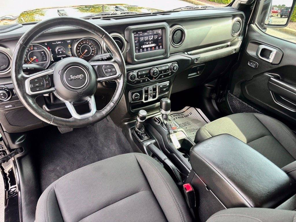 Used 2020 Jeep Gladiator Sport w/ Quick Order Package 24S AWD/4WD image 15