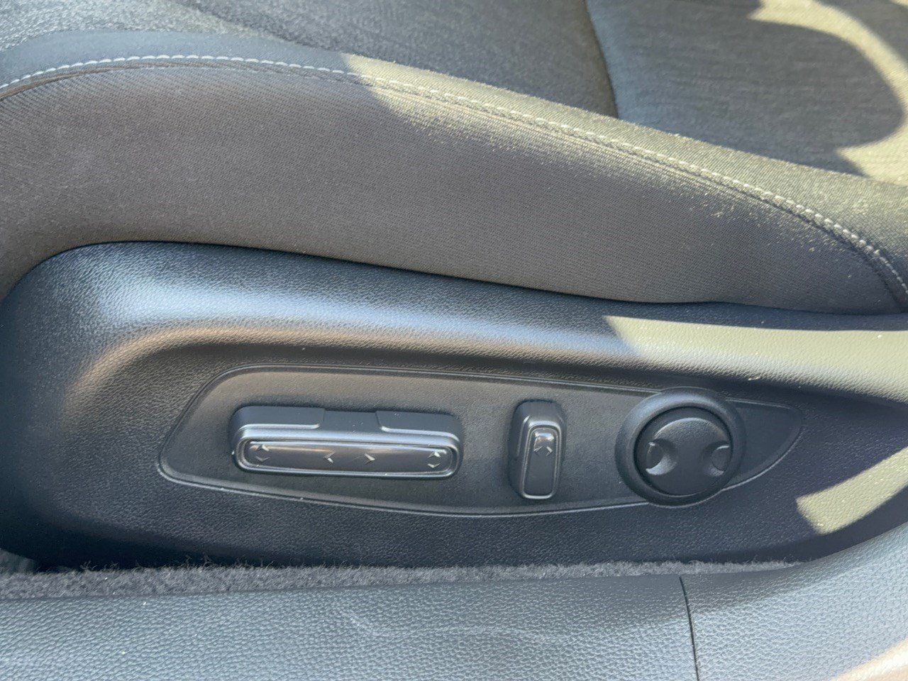 Used 2025 Honda Accord SE image 16