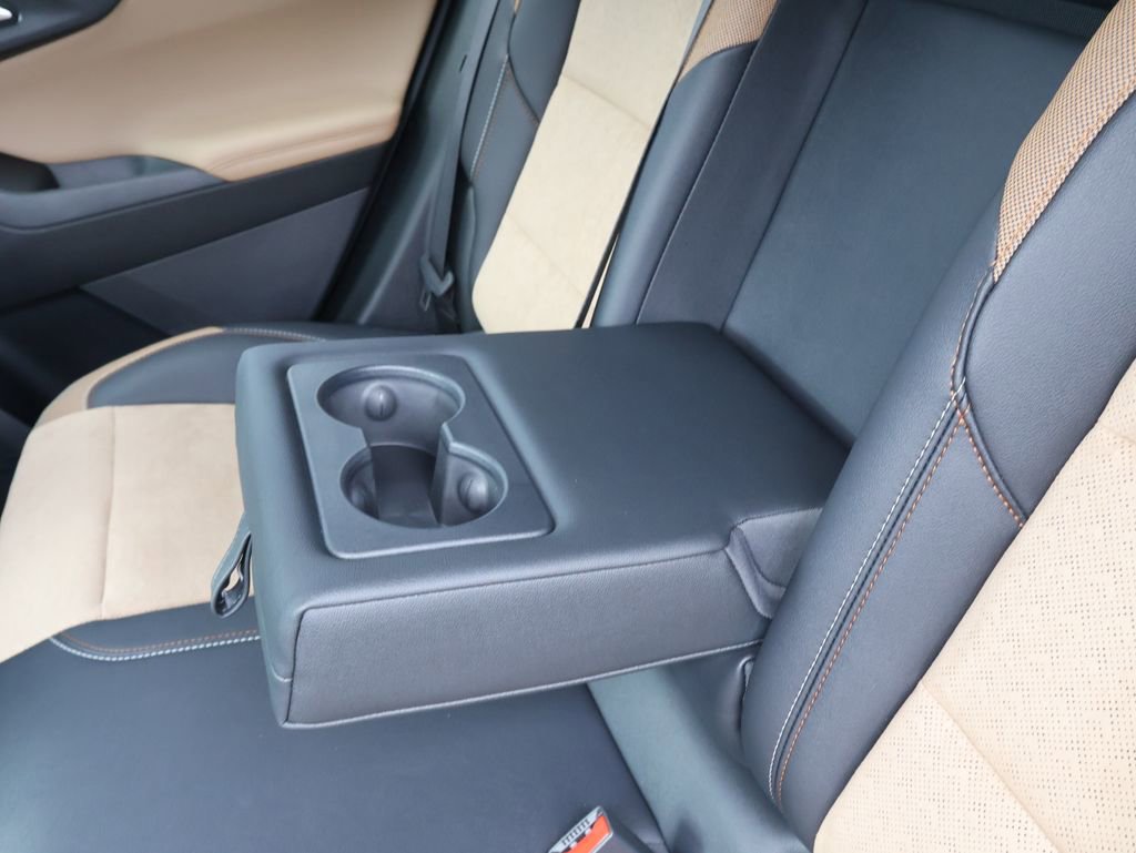 New 2026 Chevrolet Equinox ACTIV w/ Safety and Technology Package image 26