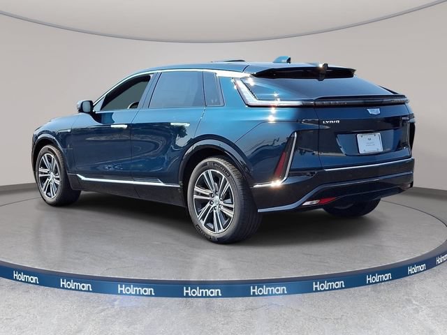 New 2026 Cadillac Lyriq Luxury w/ LPO, Floor Liner Package AWD/4WD image 4