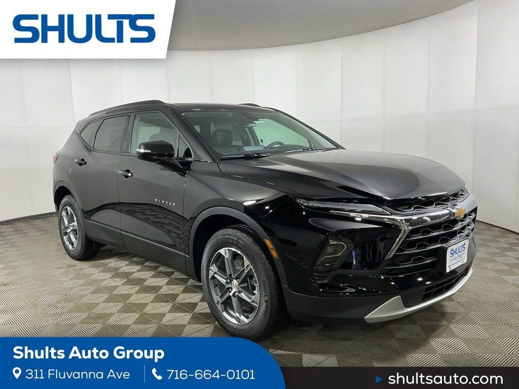 New 2026 Chevrolet Blazer LT image 1