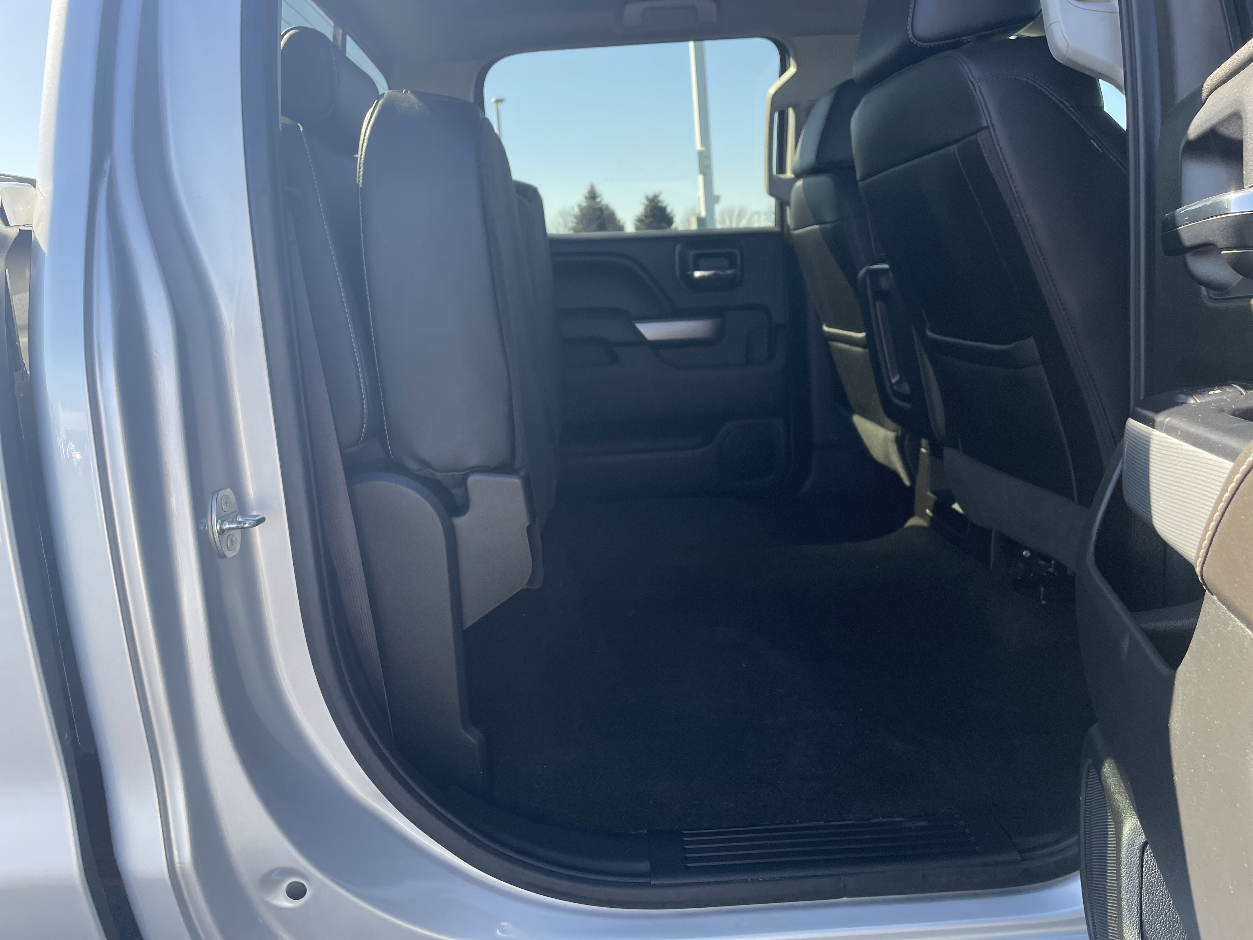 Used 2016 Chevrolet Silverado 2500 LTZ w/ Duramax Plus Package image 33