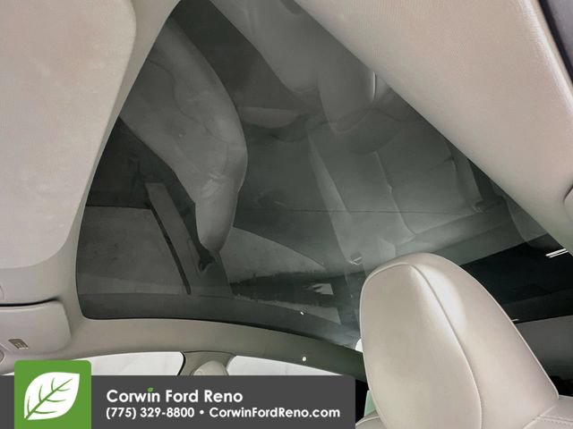 Used 2023 Tesla Model Y Long Range AWD/4WD image 24