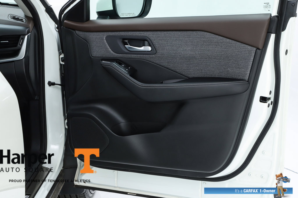 Used 2023 Nissan Rogue SV FWD image 31